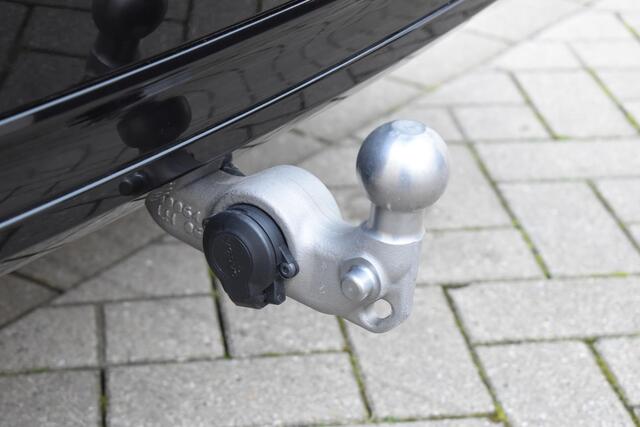 Volvo XC90 T8 455PK Plug-in hybrid AWD Ultra Dark / Bowers & Wilkins / Luchtvering / Head-Up Display / 360 Camera / Massagestoelen / Elektrisch bedienbare stoelen met geheugen / Stoelventilatie / Nappaleder / Elektrisch uitklapbare trekhaak – foto 7