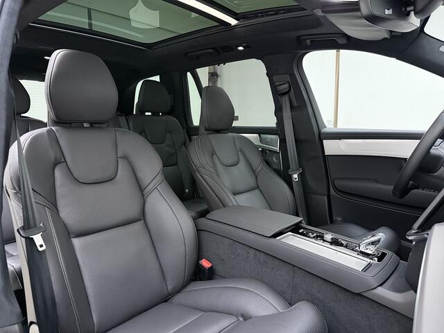 Volvo XC90 T8 406pk AWD Ultra Black Executive Edition / Luchtvering / Bowers&Wilkins Audio / 22'' / Trekhaak / Massage / Gelaaagd Glas / Ventilatie / Head-Up / Lederen Dashboard / BLIS / ACC / – foto 4