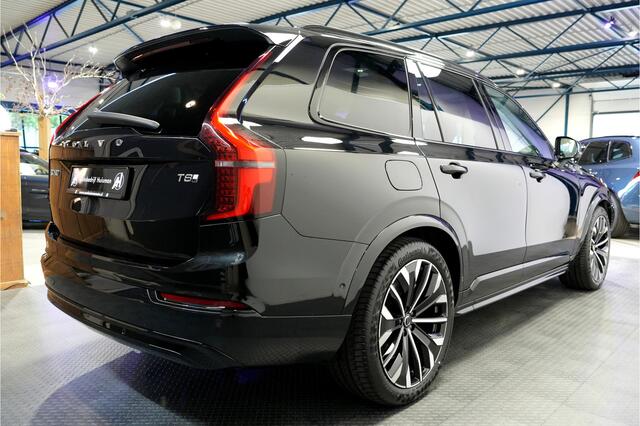 Volvo XC90 2.0 T8 AWD 335kW/456pk Aut8 Recharge Ultra Dark 7P BOWERS&WILKINS + LUCHTVERING + MASSAGE + EL.TREKHAAK + ADAPT.CRUISE + PANORAMADAK + HEAD-UP + STOELVERWARMIN V&A + STUURVERWARMING + LEDEREN DASHBOARD + 360 CAMERA + STOELVENTILATIE + 21" LM-VELGEN!! – foto 5