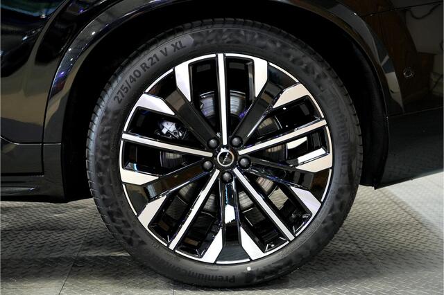 Volvo XC90 2.0 T8 AWD 335kW/456pk Aut8 Recharge Ultra Dark 7P BOWERS&WILKINS + LUCHTVERING + MASSAGE + EL.TREKHAAK + ADAPT.CRUISE + PANORAMADAK + HEAD-UP + STOELVERWARMIN V&A + STUURVERWARMING + LEDEREN DASHBOARD + 360 CAMERA + STOELVENTILATIE + 21" LM-VELGEN!! – foto 9