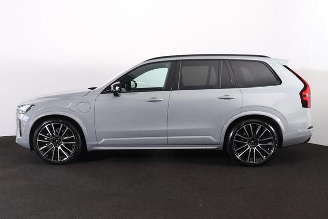 Volvo XC90 T8 Recharge AWD Ultra Black Ed. Exec. - Luchtvering - Panorama/schuifdak - IntelliSafe Assist & Surround - 360º Camera - Bowers & Wilkins audio - Adaptieve LED koplampen - Verwarmde voorstoelen, stuur & achterbank - Parkeersensoren voor & achter - Elektr. bedienb. voorstoelen met geheugen - Head up display - Draadloze tel. lader - Extra getint glas - 22' LMV – foto 3