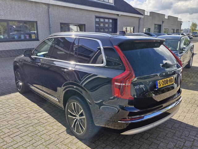 Volvo XC90 T8 Recharge AWD | Draadloze telefoonlader | Dodehoekdetectie met correctie | Trekhaak elektrisch bedienbaar | Vermoeidheidsherkenning | Extra getint glas achter | Verwarmde voorruit | Stuur verwarmd | Voorstoelen verwarmd – foto 5