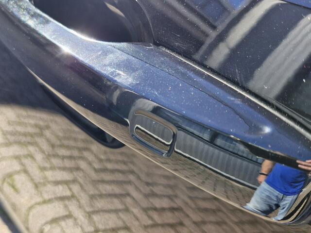 Volvo XC90 T8 Recharge AWD | Draadloze telefoonlader | Dodehoekdetectie met correctie | Trekhaak elektrisch bedienbaar | Vermoeidheidsherkenning | Extra getint glas achter | Verwarmde voorruit | Stuur verwarmd | Voorstoelen verwarmd – foto 7