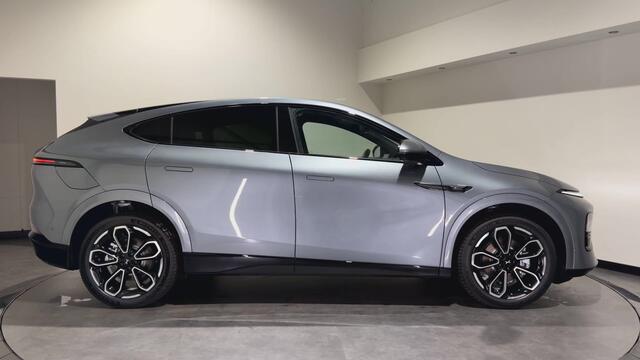 Xpeng G6 RWD Long Range | Donker Interieur