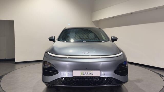 Xpeng G6 RWD Long Range | Donker Interieur