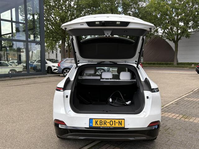 Xpeng G6 RWD Long Range 80.8 kWh VAN: 48.900,- VOOR: 45.877,- UW HERFSTVOORDEEL: 3.023,-| STOELVERWARMING + VENTILATIE| 360 CAMERA| XPENG GARANTIE T/M 2033| ORIG. NL EERSTE EIGENAAR NAP|