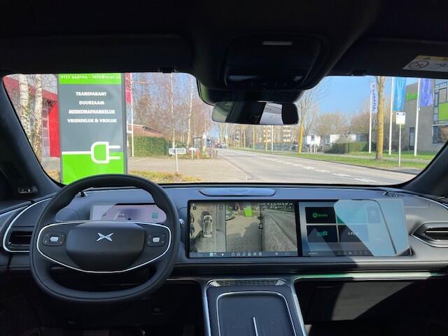 Xpeng G9 RWD Long Range 94.6 kWh Trekhaak, 21 inch velgen, Stoelventilatie, Panoramadak, Trekhaak