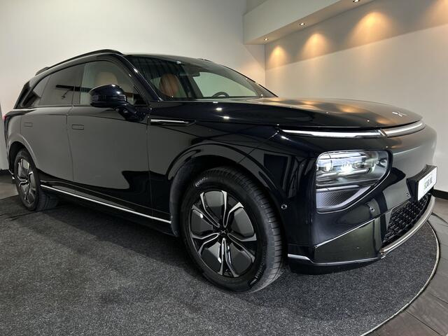 Xpeng G9 RWD Long Range 98 kWh SOH 96,2% | Premium Cognac int. | Trekhaak | Dynaudio Sound systeem