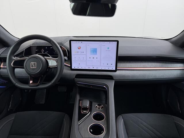 Zeekr 001 AWD Performance 544PK 100kWh Panoramadak Warmtepomp 360°Camera Adap.Cruise Navi Ecc Stoel+Stuur+Achterbankverwarming Head-Up Display Lmv 22" Pdc Elek.Achterklep Matrix Led Apple Carplay/Android Auto Draadloze telefoonlader 2.000kg Trekvermogen! 1e Eigenaar Origineel Nederlandse Auto