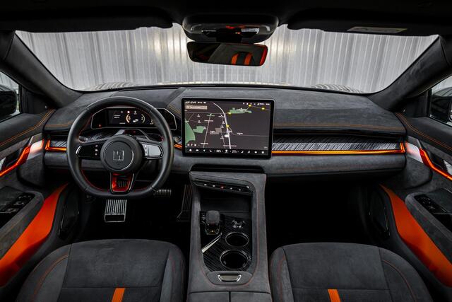 Zeekr 001 AWD Sport Edition 100 kWh | Stoelventilatie | Stoelmassage | Warmtepomp | 22kW Lader | V2L | Panoramadak | Elektrisch Verstelbare Voorstoelen en Stuurkolom | Navigatie | Elektrische Achterklep