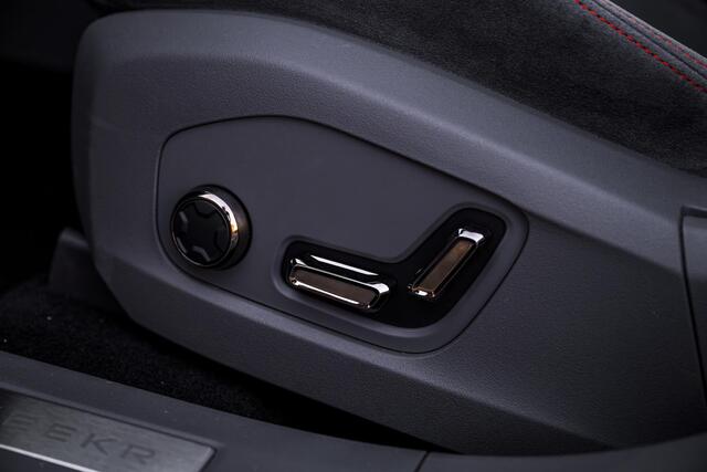 Zeekr 001 AWD Sport Edition 100 kWh | Stoelventilatie | Stoelmassage | Warmtepomp | 22kW Lader | V2L | Panoramadak | Elektrisch Verstelbare Voorstoelen en Stuurkolom | Navigatie | Elektrische Achterklep