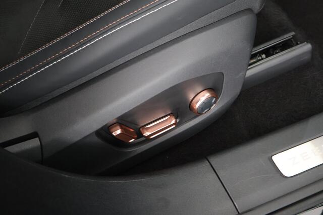 Zeekr 001 AWD Privilege 544pk 100 kWh SOH 97% HUD Luchtvering Yamaha Audio 360Camera Panoramadak Geventileerde Massagestoelen