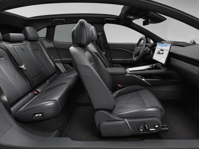 Zeekr 7GT Privilege AWD 100 kWh l Crystal White l 20"