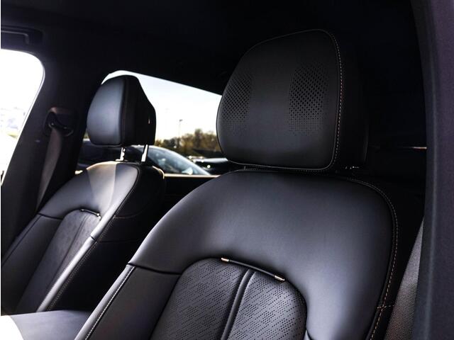 Zeekr 7X Long Range 100 kWh 615 km actieradius | 10-80% in 16 min | tot 480KW snelladen | Pano-dak | Advanced Cockpit Pack | Nappa Leder