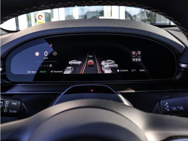 Zeekr 7X Privilege 100 kWh 534 km actieradius | Luchtvering | 480KW laden | Stoelmassage | Pano-dak | 16 min 10-80% |