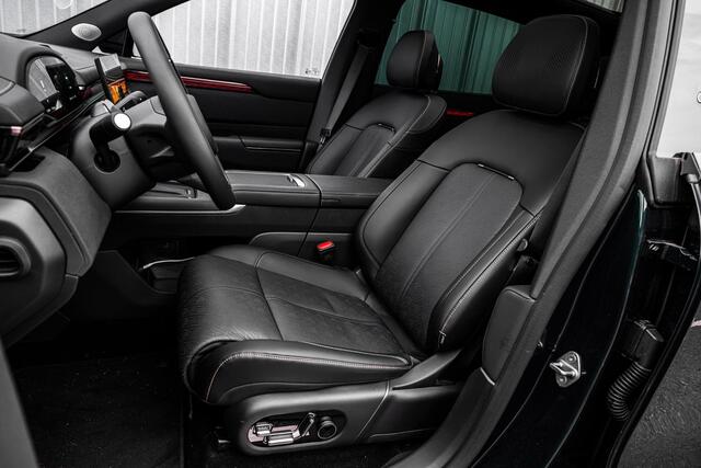 Zeekr 7X 100kWh AWD Privilege | V2L | 22 kW Lader | Nappaleder | Stoelventilatie | Stoelmassage | Head-up Display | Panoramadak | Keyless Entry | Elektrische Achterklep | Elektrisch Verstelbare Voorstoelen | 360 Graden Camera | Parkeersensoren | Stoelverwarming voor en achter | Navigatie | Apple Carplay | Android Auto