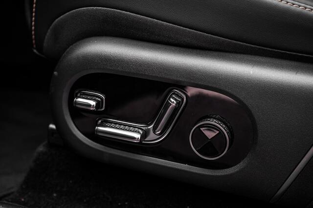 Zeekr 7X 100kWh AWD Privilege | V2L | 22 kW Lader | Nappaleder | Stoelventilatie | Stoelmassage | Head-up Display | Panoramadak | Keyless Entry | Elektrische Achterklep | Elektrisch Verstelbare Voorstoelen | 360 Graden Camera | Parkeersensoren | Stoelverwarming voor en achter | Navigatie | Apple Carplay | Android Auto