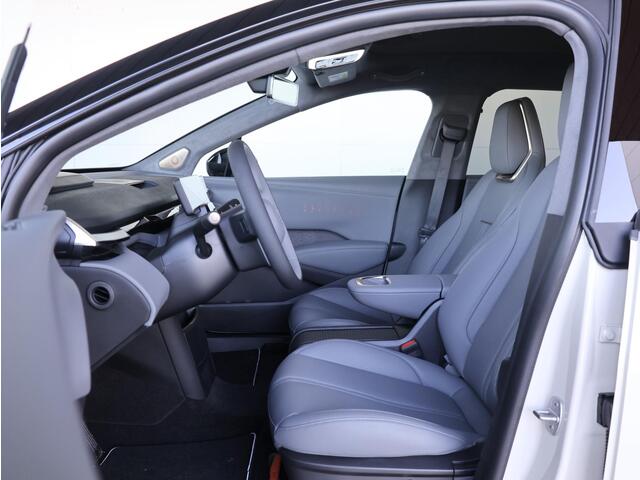 Zeekr X AWD Privilege 69 kWh Pano dak | 20" | ACC | HUD | Yamaha audio | Dual Engine | 420 pk