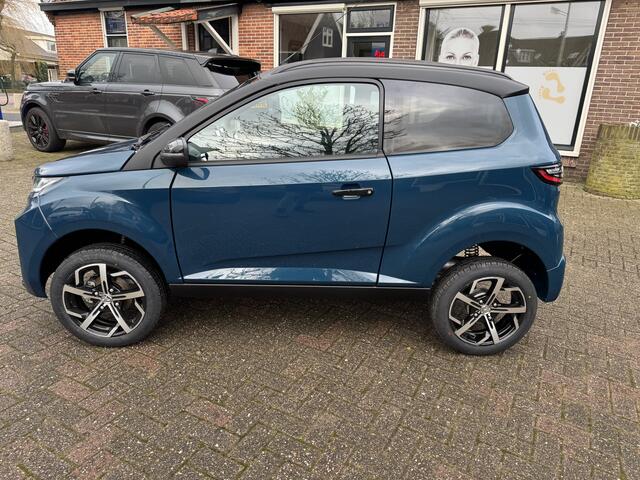 Aixam CROSSOVER Brommobiel Premium Ambition SUV ABS EBD