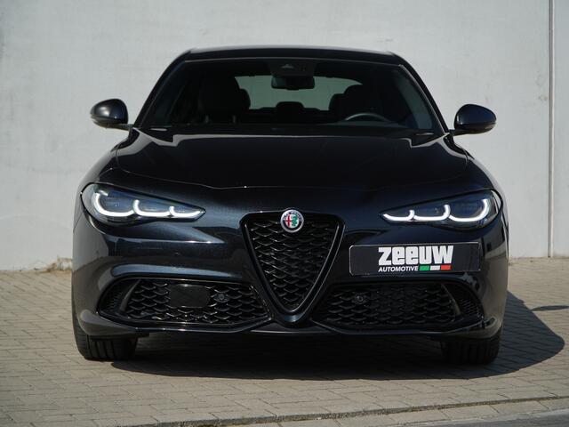 Alfa Romeo GIULIA 2.0 Turbo 280 PK Competizione Q4 AWD | Harman | Veloce | 19"