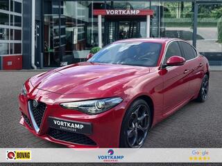 alfa-romeo-giulia-2.0t-b-tech-leder
