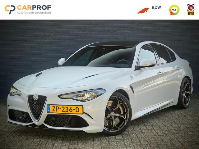 Alfa Romeo GIULIA 2.9 V6 Quadrifoglio / CARBON DAK / ADAPT. CRUISE / KERAMISCH /