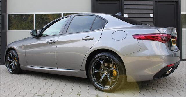 Alfa Romeo GIULIA 2.0 T 280Pk Q4 AWD Veloce | Panoramadak | Origineel NL