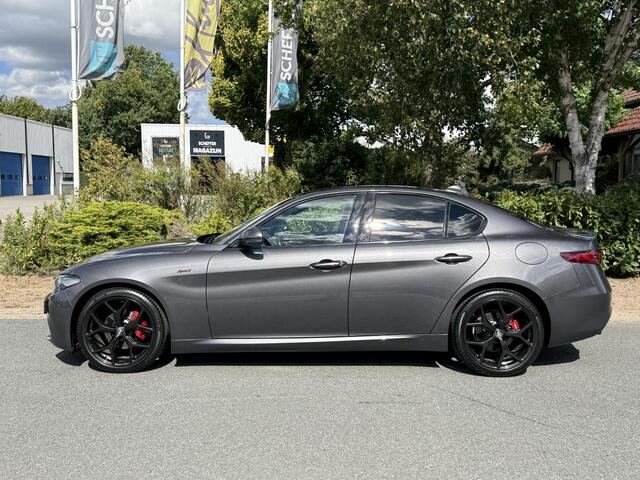 Alfa Romeo GIULIA 2.0T Sprint 200PK AutomaatoVeloceoLeder