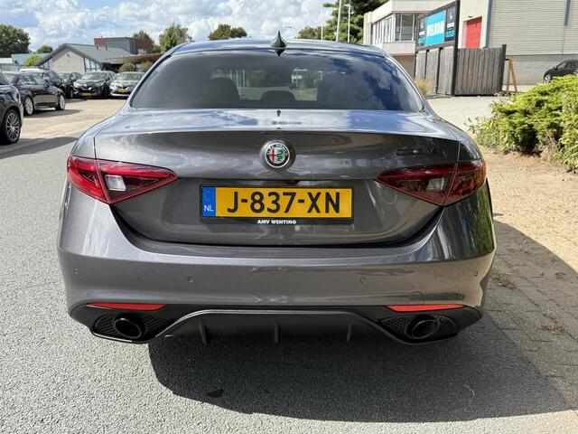 Alfa Romeo GIULIA 2.0T Sprint 200PK AutomaatoVeloceoLeder