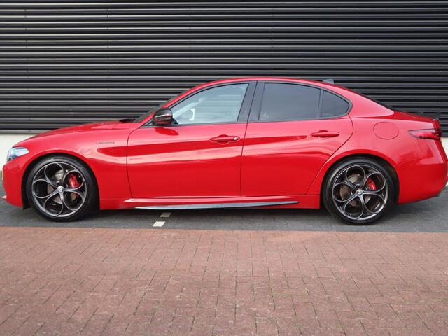 Alfa Romeo GIULIA 2.0T Super | Clima | Cruise | Multimedia/Navi | Leder | PDC + Camera |