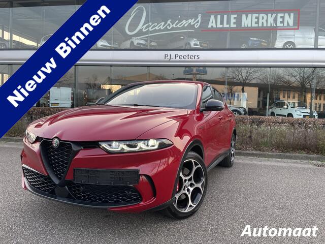 Alfa Romeo Tonale 1.5 Hybrid 160PK VGT TCT7 Veloce Automaat - Climate control - Cruise control -Park. sensoren V+A - Navi full map - A-uitrijcamera - LMV 19"- V.Stoelen verwarmb. - Stuurflippers - Digitaal instrumentenpaneel - Matrix verlicht