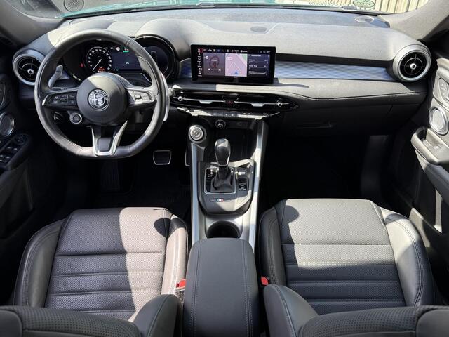 Alfa Romeo Tonale 1.5T Hybrid Veloce 20''/DNA/Leder + memory/Stuur + stoelverwarming + koeling/Dodehoek/Adaptieve cruise/Harman Kardon/Keyless/Camera/Matrix LED