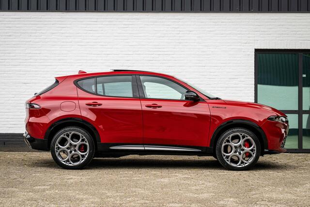 Alfa Romeo Tonale 1.3T 280pk PHEV Edizione Speciale Pano H/K Leder