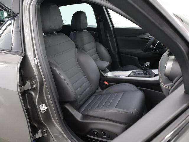 Alfa Romeo Tonale 1.5T Hybrid Veloce | Leder | 360 Graden Camera | Stoel/Stuurwielverwarming | Keyless |