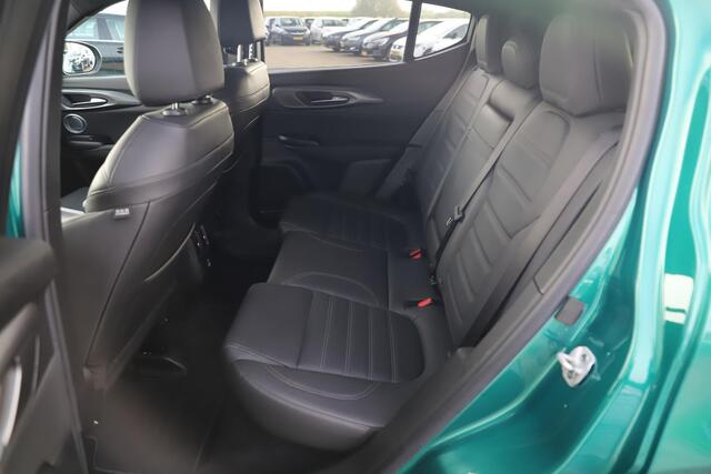 Alfa Romeo Tonale 1.5T Hybrid Edizione Speciale Verde Montreal Automaat Leder Sportstoelen Stoelverwarming Koeling Harman Kardon 19 inch LMV Navigatie Carplay Achteruitrijcamera
