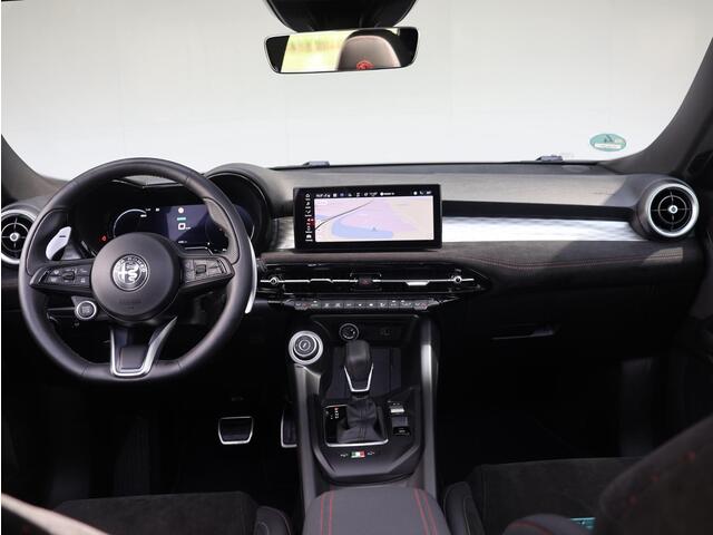 Alfa Romeo Tonale 1.5T Hybrid Veloce | Pano-Dak | Matrix Led | 360 Camera | ACC |