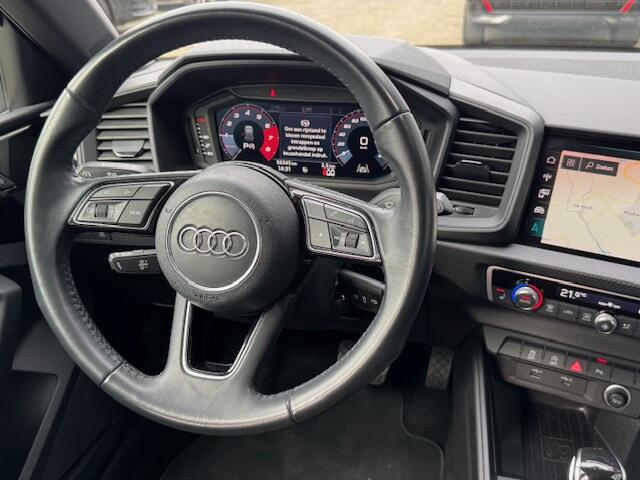 Audi A1 Sportback 30 TFSI S-Line Navi CarPlay stoelverwarming