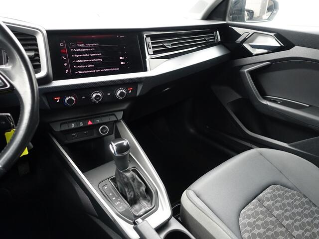 Audi A1 Sportback 30 TFSI S Line edition one Aut- Two Tone, Xenon Led, Virtual Cockpit, CarPlay, Android Auto, Lane Assist, Stoelverwarming