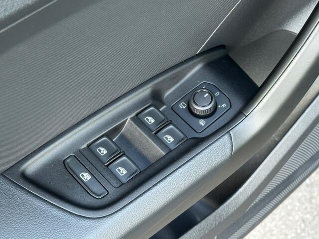 Audi A1 Sportback 25 TFSI | Carplay | Stoelverwarming | Rijklaar incl. garantie