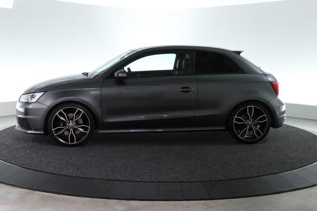 Audi A1 2.0 TFSI S1 Quattro S-Line | 332 PK | STOELVERW. |