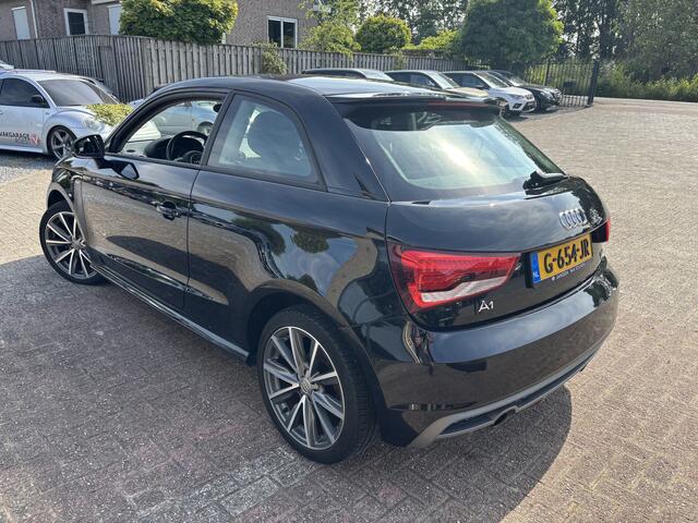 Audi A1 3DRS 1.0 TFSI S-Line Automaat Navigatie / Full LED / All-Seasons