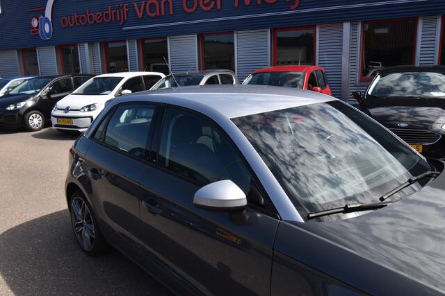 Audi A1 Sportback 1.0 TFSI , 5-PERS , NAVI , CLIMATR , PDC V+A , LMV17 , CR CONTR ,