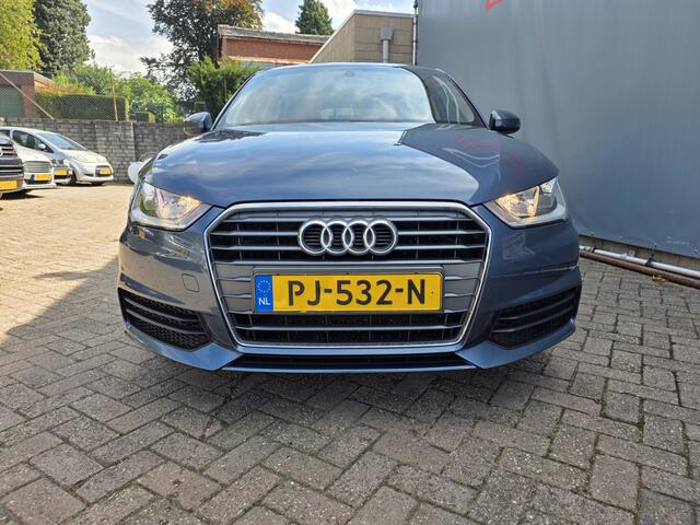 Audi A1 Sportback 1.0 TFSI AIRCO NAVI LM TEL