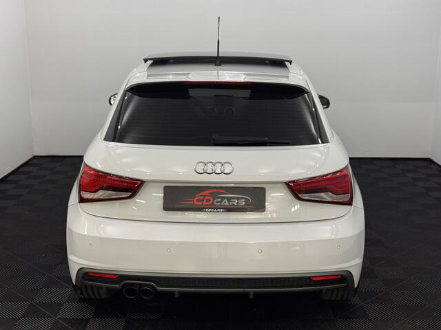 Audi A1 Sportback 1.8 TFSI S-line Pano, Leder, Parkeersensoren, Cruise control, Keyless start, Navi, Stoelverwarming