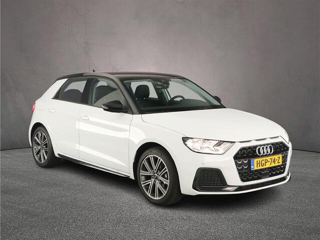 Audi A1 Sportback 25 TFSI 95pk | 17 inch | CarPlay | Clima | Zwartdak | DAB | Verlengde Garantie | Parkeersensoren |