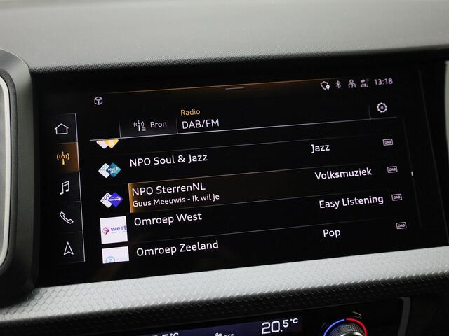 Audi A1 Sportback 25 TFSI/95PK S Line · Apple/Android Car Play · Camera + Parkeersensoren · Sonos sound · Garantie tot januari 2030