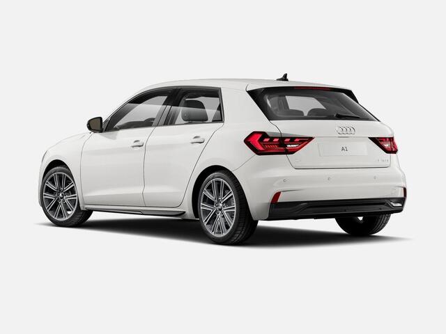 Audi A1 Sportback Advanced edition 25 TFSI 95 PK · Afgevlakt sportstuur · Hill hold assist · Stoelverwarming voorin