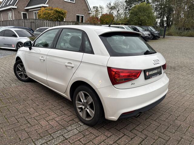 Audi A1 Sportback 5DRS 1.0 TFSI Pro Line Navigatie / Cruise control