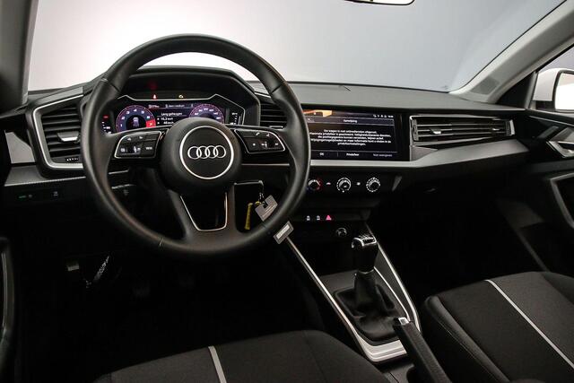 Audi A1 Sportback 25 TFSI Pro Line | Cruise control | Carplay | Parkeersensoren |