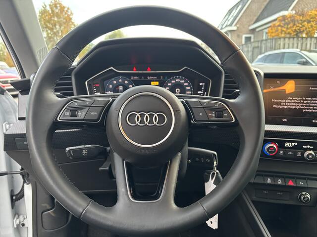 Audi A1 Sportback 30 TFSI S edition Automaat Digi-dash / Parksensors / Zwart dak